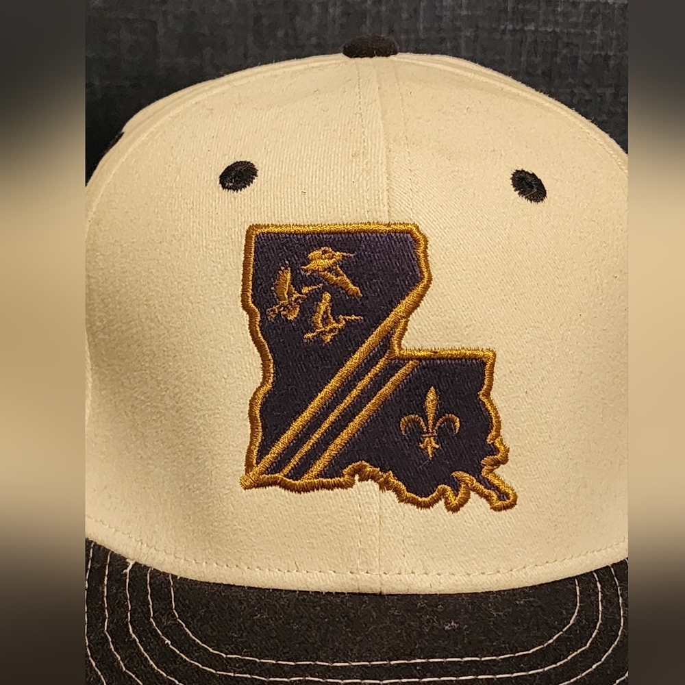 Billy Reid Cream + Black Loisiana State Embroided Basrball Hat, Size SM/MD - Picture 2 of 6